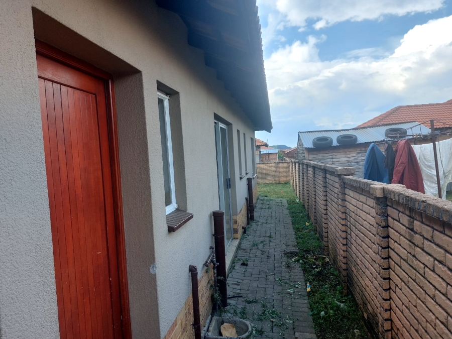 3 Bedroom Property for Sale in Waterkloof Hill Estate North West